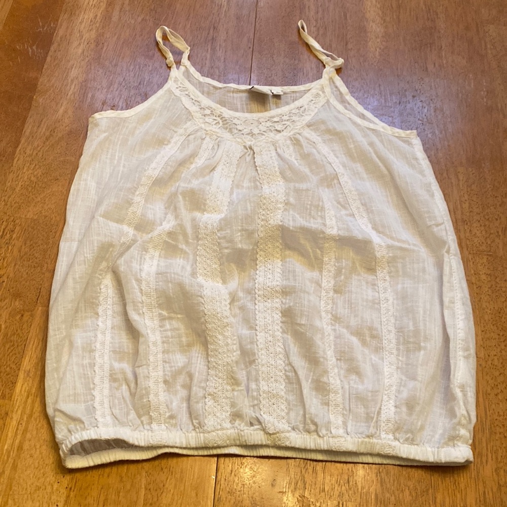 Cute off white boho elastic waist Lacey tank with adjustable straps very nice S
